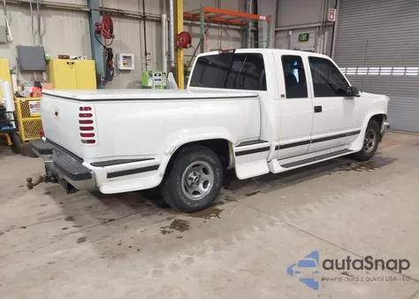 1997 Chevrolet C1500 Fleetside from USA, damaged, VIN 2GCEC19R0V1127766